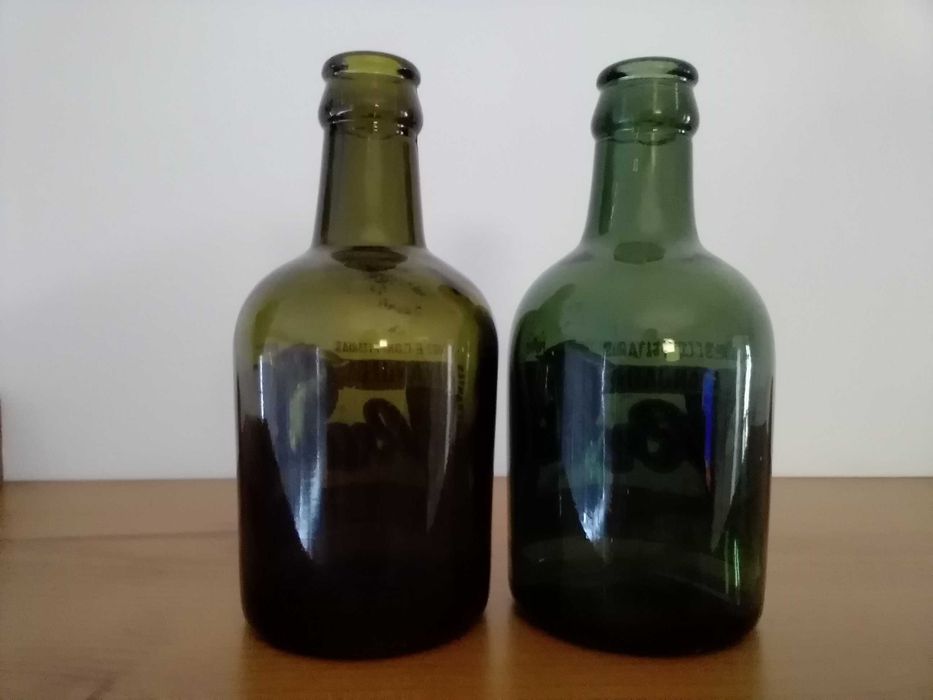 2 Garrafas de Refrigerante, Pirogravadas, Tipo Pote: Laranjada Regina da Provir - Viseu