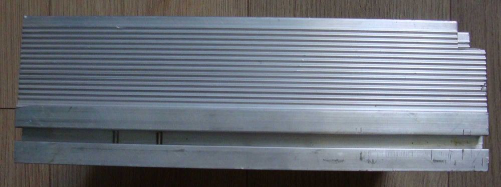 Duży radiator aluminiowy 260mm x 260mm x 80mm