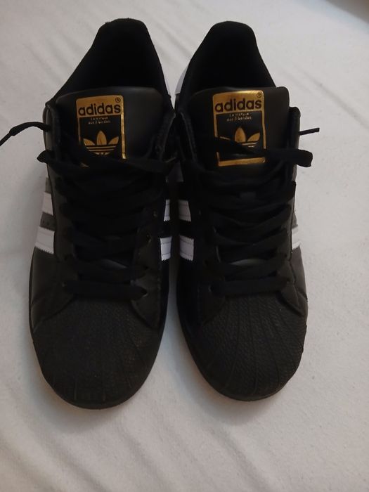 Adidas superstar