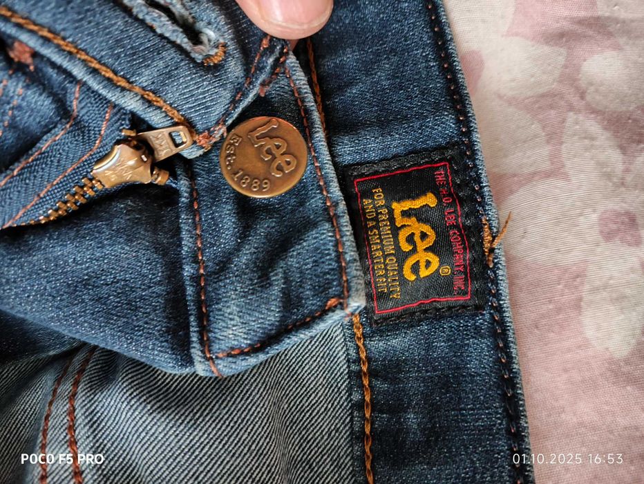 Джинсы Wrangler, utah(USA)W36,L32 и Lee,daren zip fly(USA)W36,L32