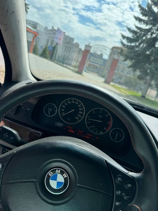 BMW E39 2.5D 525d