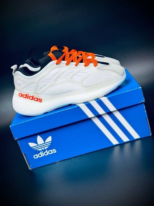 Красочные кроссовки Adidas Yeezy Boost/ легкие и практичные на лето красовки Адідас кросівки буст Адидас Буст Изм буст ізі буст Yeezy Boost izi boost
