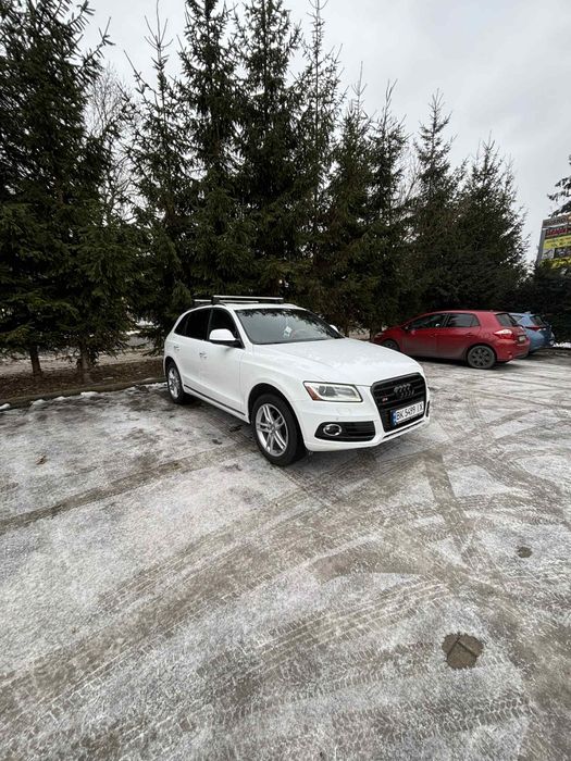 Audi Q5   В идеальном состоянии