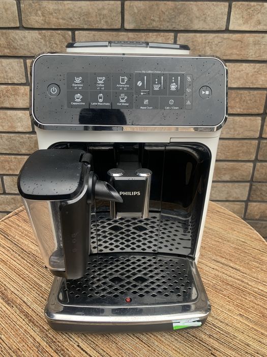 Кофемашина Philips LatteGo EP2231