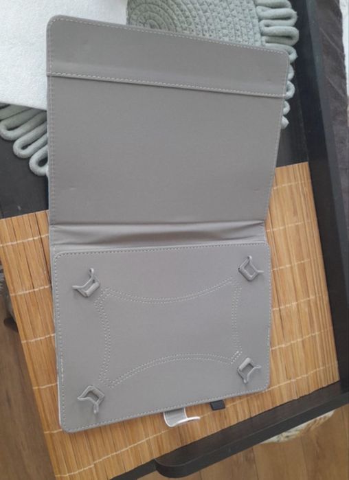 Etui Tablet 10” koliber