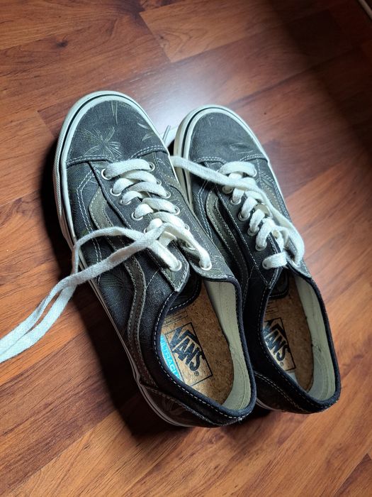 Ténis Vans tamanho 43