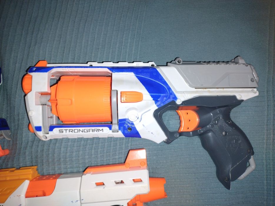 Pistolety na strzałki Nerf