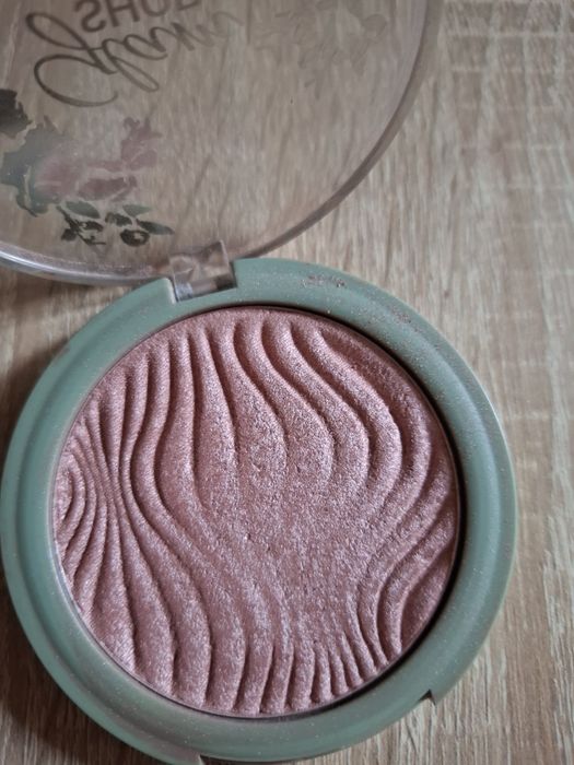 Róż Glam Shop mity