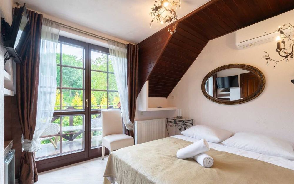 Willa AHAVA noclegi pokoje apartamenty centrum Kazimierz Dolny - klima