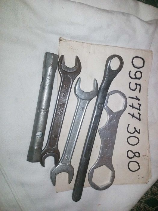 Набор ключей мотоцикла №2