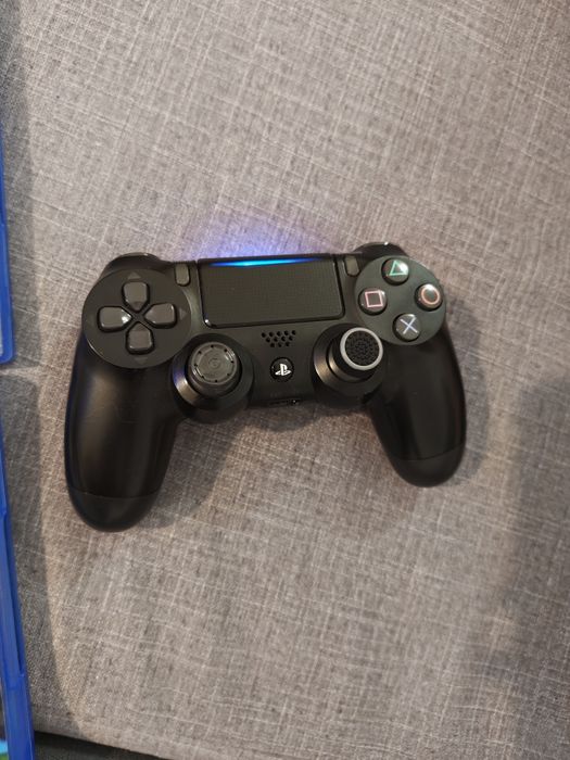 PlayStation 4 1tb