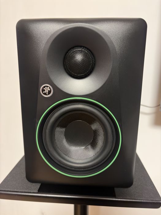 Студійні монітори Mackie CR 4.5 • Активний сабвуфер Mackie CR8SBT
