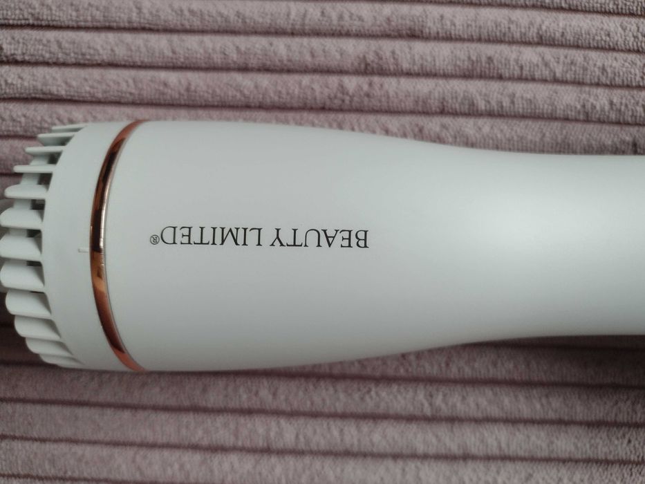 Suszarka do włosów BEAUTY LIMITED