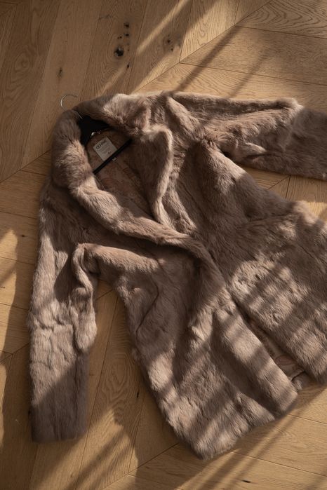 Nowe futro z królika Ochnik M