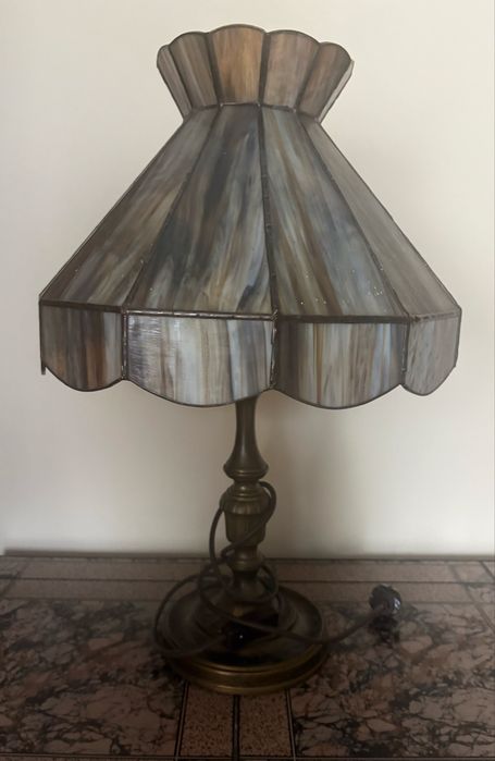 Lampa w stylu Tiffany