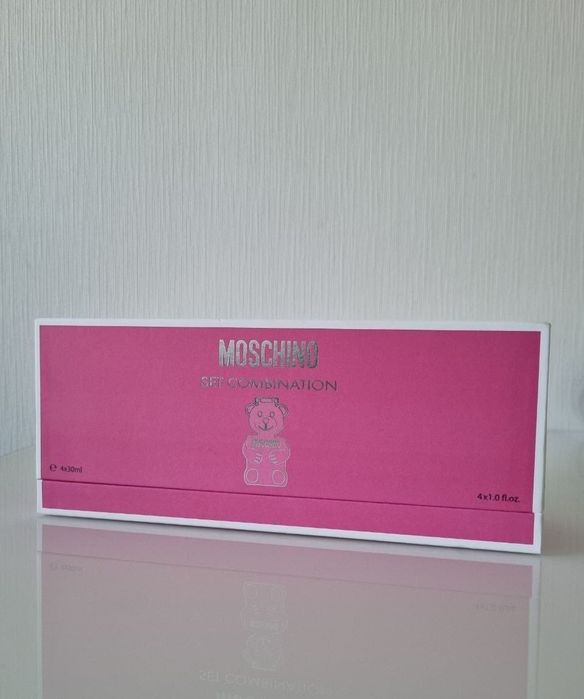Moschino набір парфумів