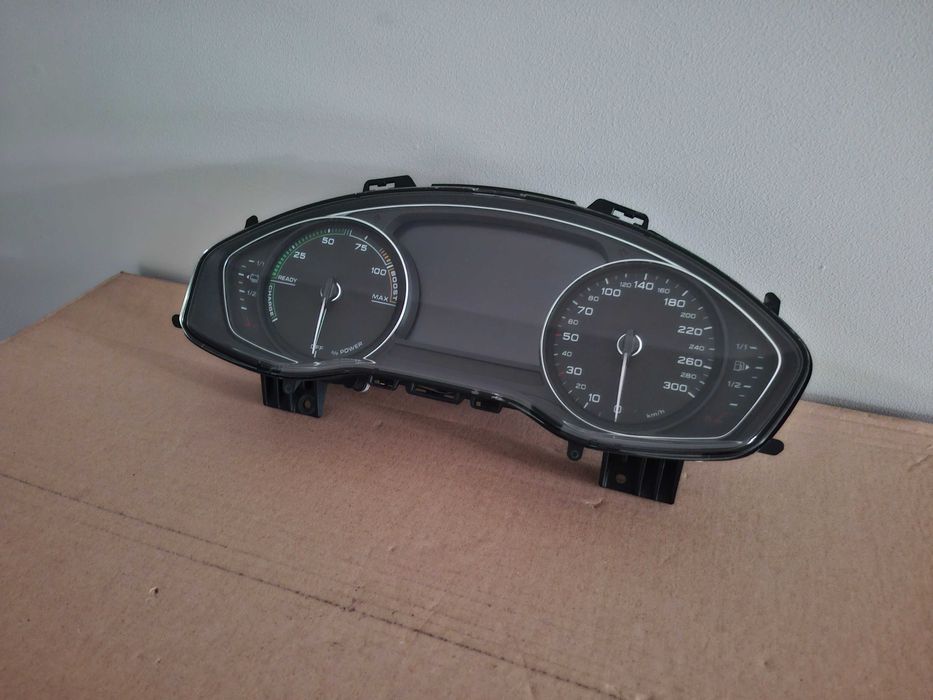 Licznik Zegary Wyświetlacz Audi Q5 FY Oryginał EUROPA