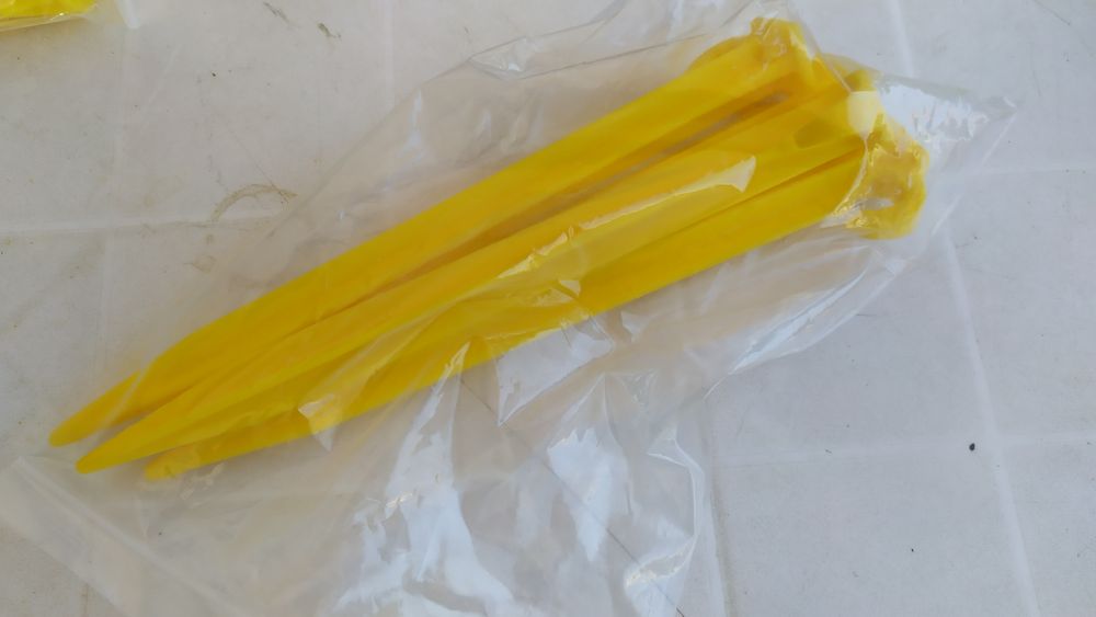 Estacas para Campismo e Insufláveis