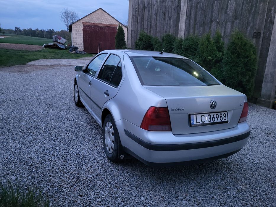 Volkswagen Bora nie Golf Passat Sharan Audi