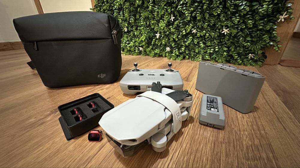 Drone DJI Mini 2 em perfeito estado