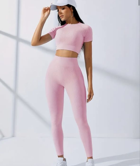 Спортивный костюм , розовый