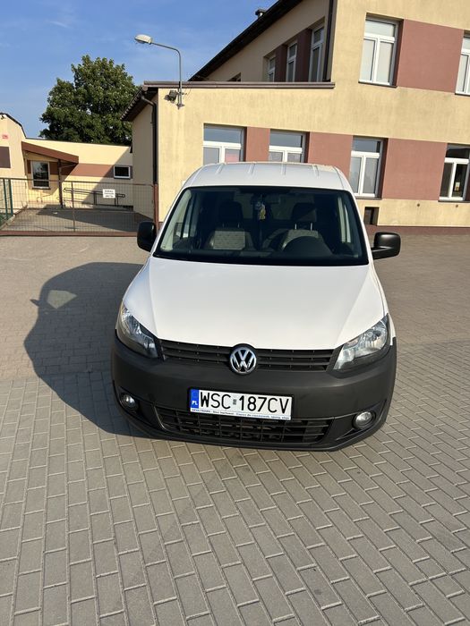 Vw caddy 1,6 tdi niski przebieg !!!