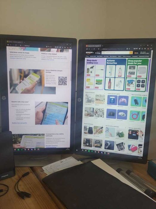 Monitores de 32 e 20 polegadas