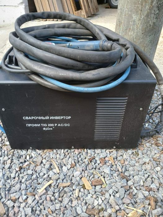 Сварочный аргонний аппарат інвертор 220 v .
