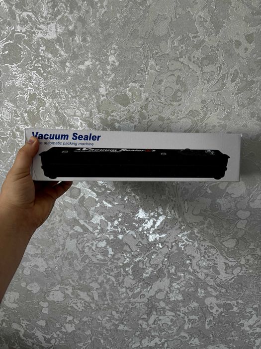 Вакуумний пакувальник їжі Vacuum Sealer + 10 пакетів / вакууматор