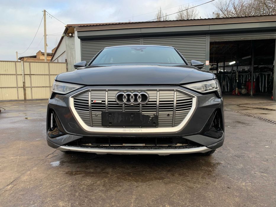 Разборка Audi E Tron Автошрот Ауді e-tron Розборка Е Трон інвертор