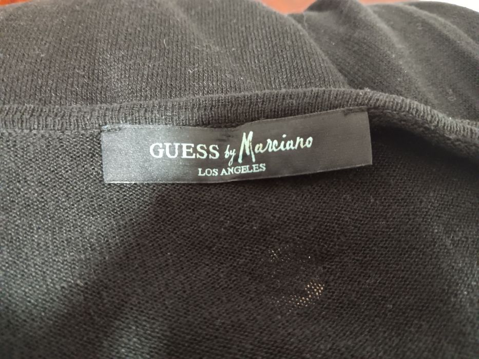 Túnica Preta c/ detalhe assimétrico