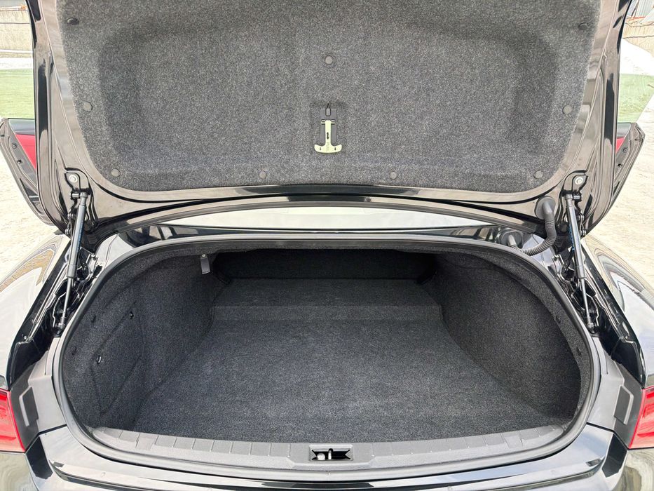 Infiniti Q60s AWD Red Sport