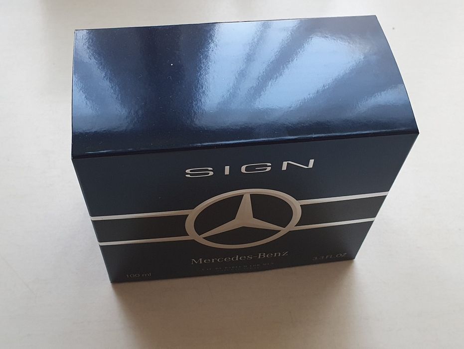 Opakowanie pudełko po perfumach Mercedes-Benz SIGN