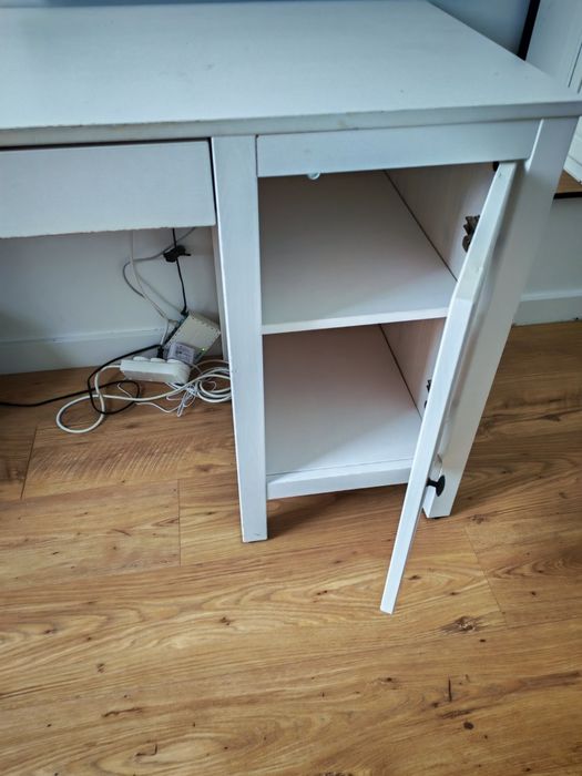 Biurko IKEA Hemnes