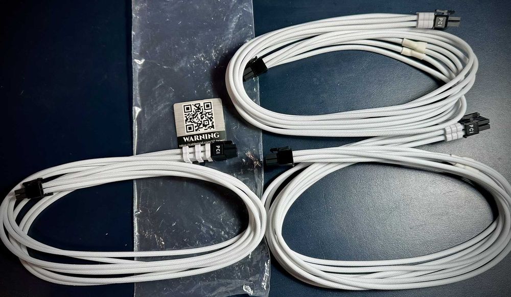 Kable CABLEMOD PSU/PCI-E do zasilacza Asus Seasonic 60 cm nowe 3 szt