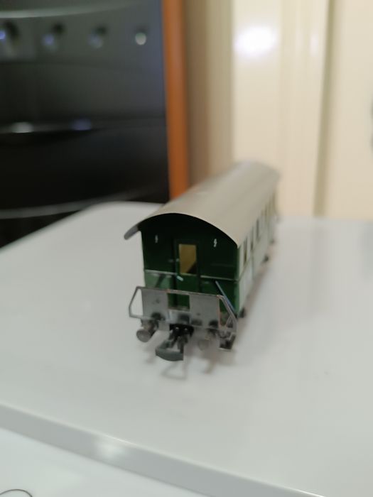 Carruagens Fleischmann ho como novas