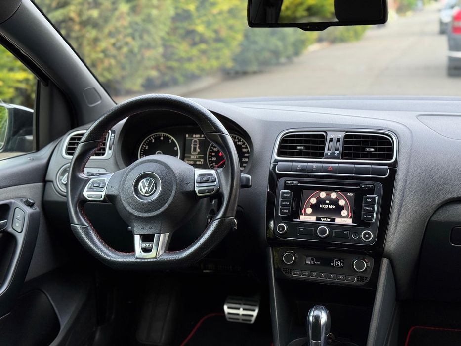 Volkswagen Polo GTI автомат