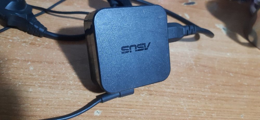 Ноутбук Asus s56c  CORE i5 8Гб GeForce 740 2 Гб