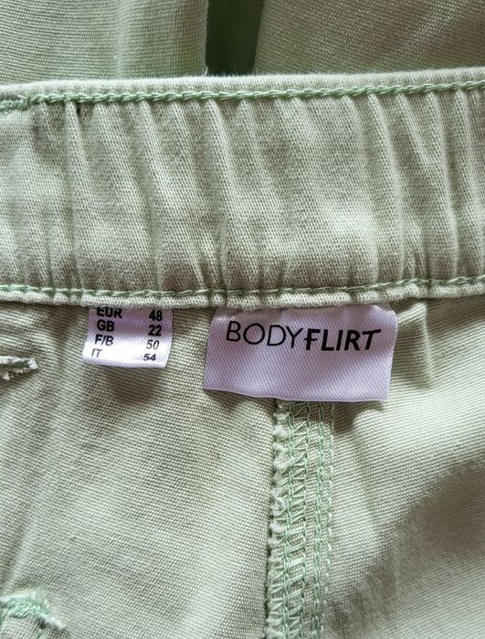Spodenki, zielone, Bodyflirt, 48