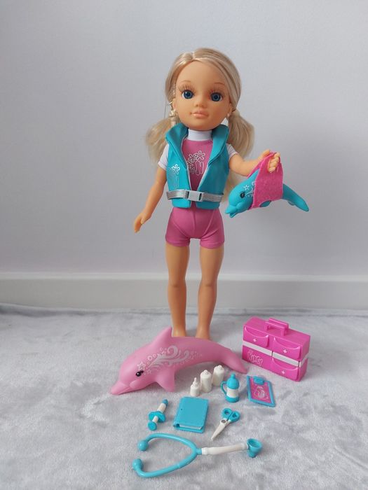 Boneca Nancy veterinária