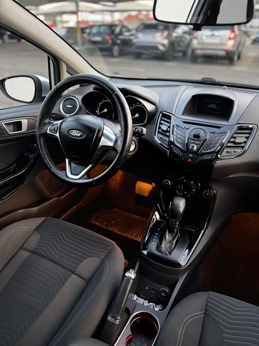 Ford Fiesta Automatico