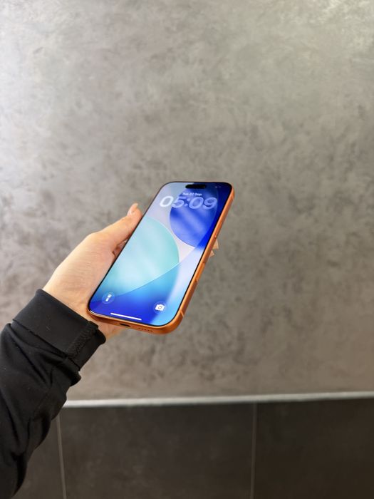 Used IPHONE 17 Pro 256 Cosmic Orange Neverlock Дорошенка,28 IGrand