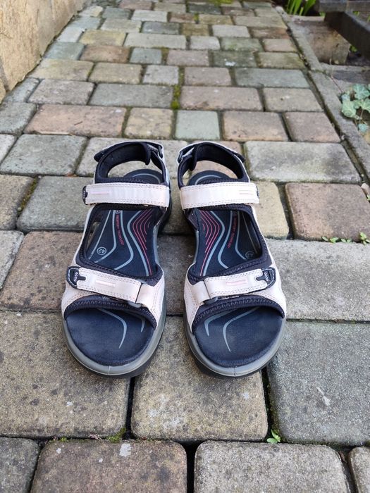 Сандалии босоножки Ecco 42