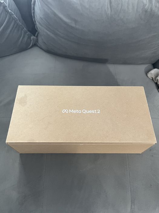 Sprzedam Oculus Quest 2 128 GB - Stan idealny