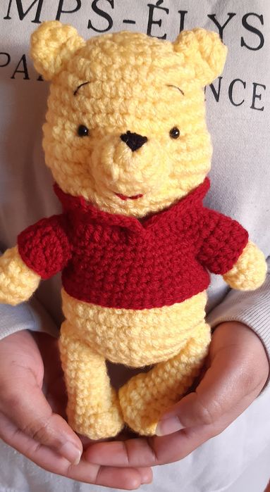 Boneca Amigurumi crochê winnie the pooh