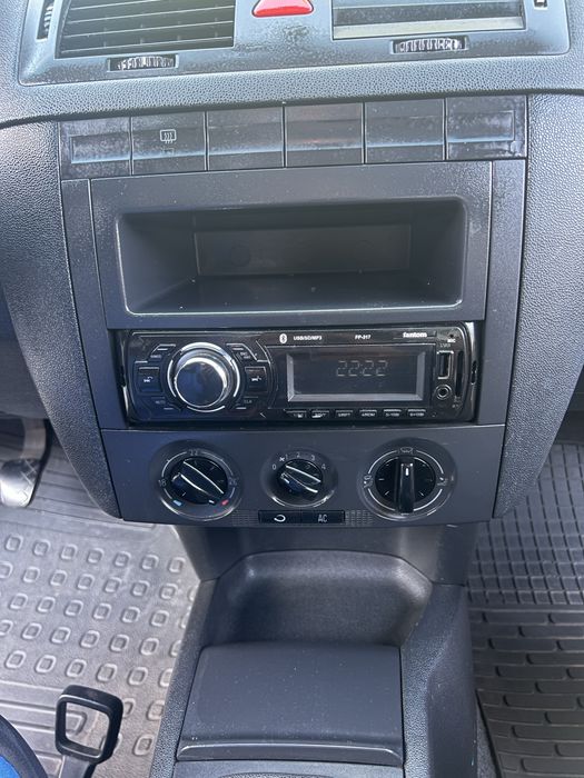 Skoda fabia 1 2004 рестайлінг 1.4/16