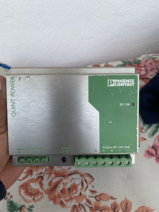 Vendo uma fonte de alimentacao -Quint-ps-3x400-500