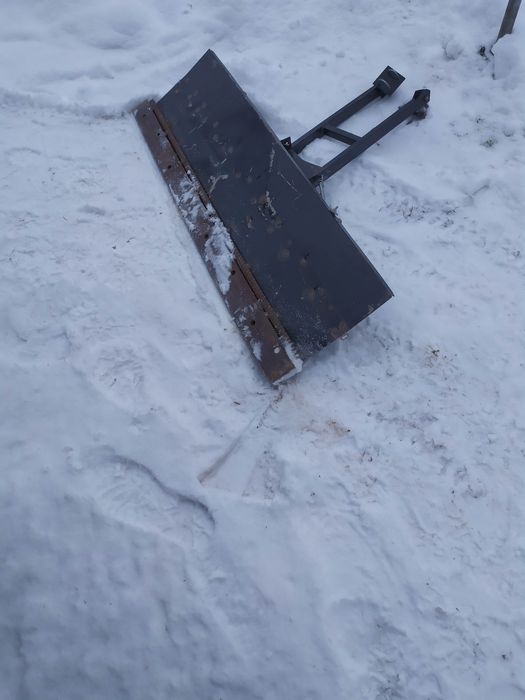 Pług do quada  wzmocnienia