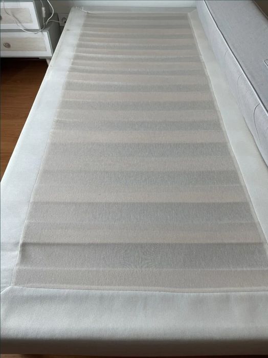 Cama (Sommier) com colchão