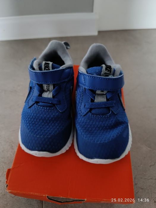 Buty adidasy siatka 22 (14 cm)